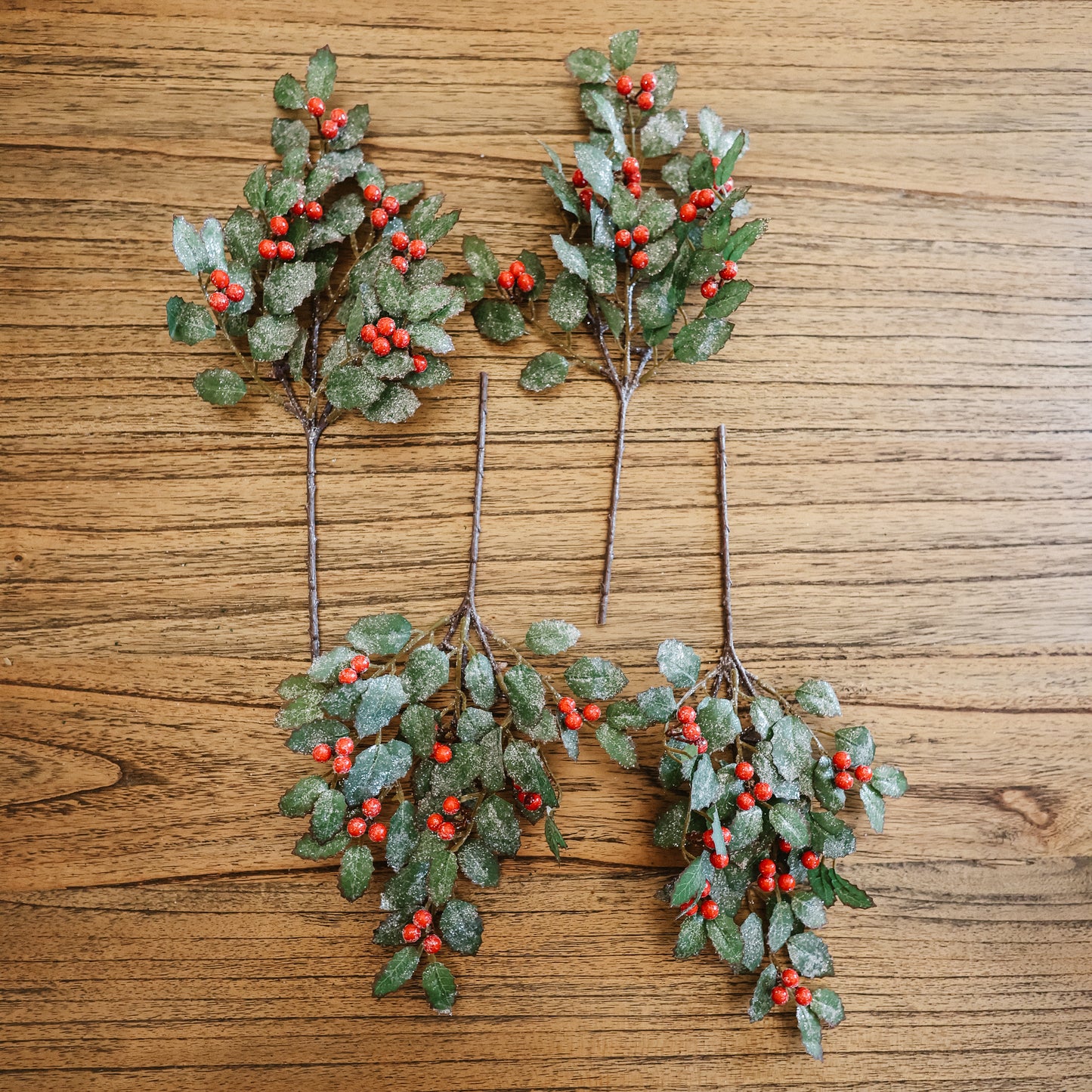 Holly Pick 14" (set of 4)