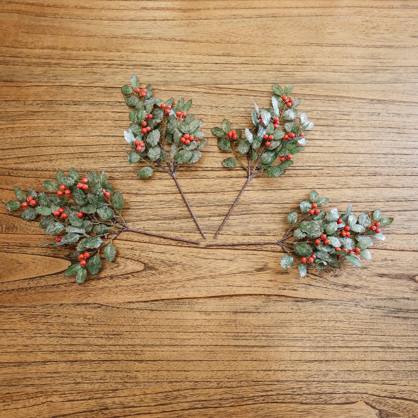 Holly Pick 14" (set of 4)